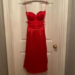 NWT - OPT M RED MIDI DRESS - Pristine condition - Never Worn